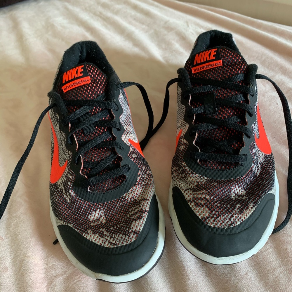 Nike Flex Experience RN4